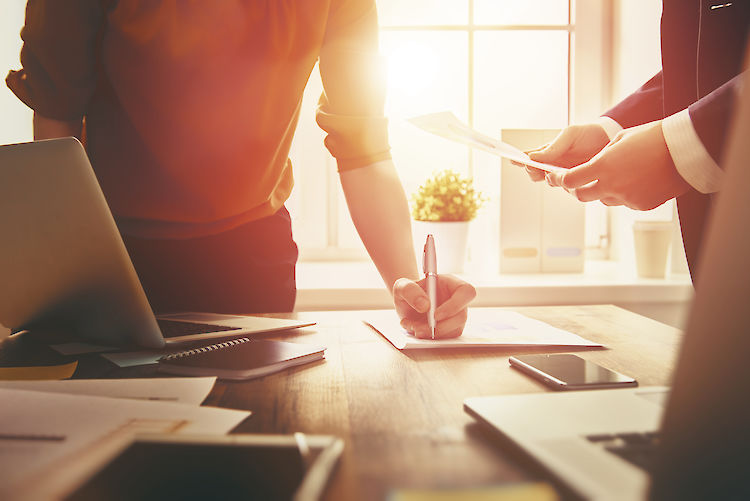 CMO Digital Marketing services  image